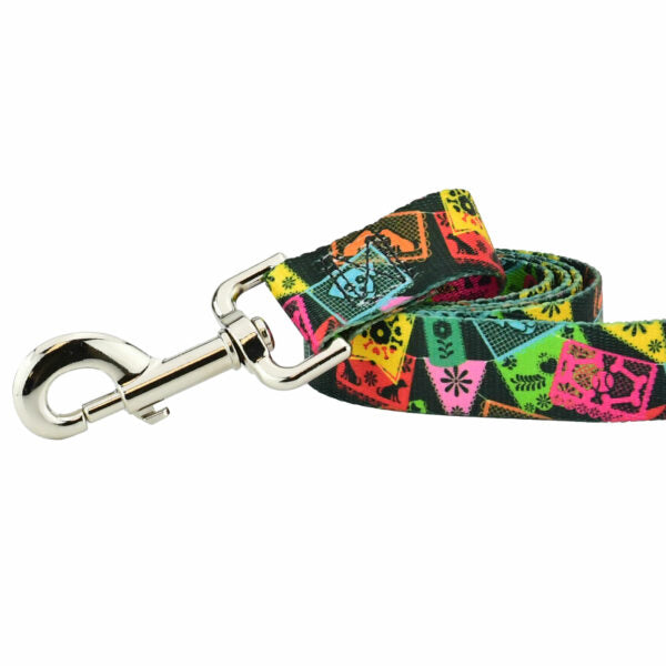 Paper Flags Dog Leash – EarthStyle 2 Hounds Design