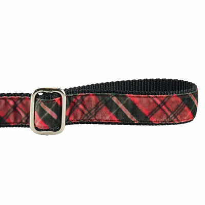 Classic Winter Plaid Velvet Dog Leash 2 Hounds Design