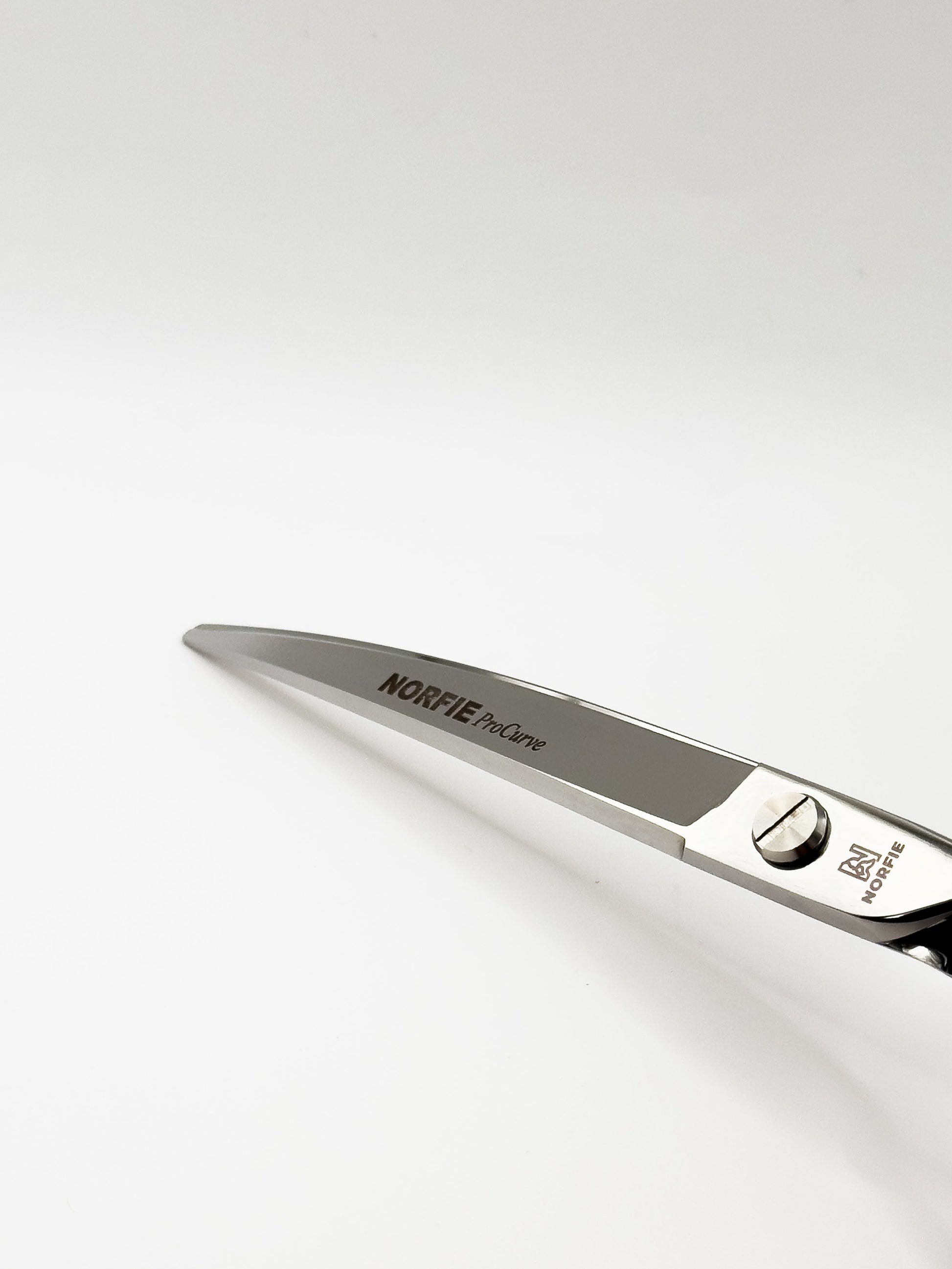 Norfie ProCurve 7.5” Curved VG10 Grooming Shear Norfie