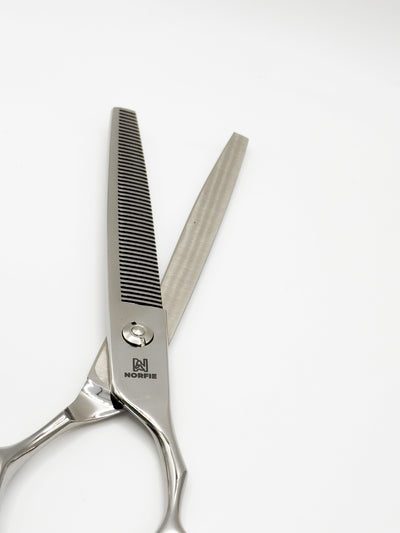 Norfie ProFlux 7” Thinning Grooming Shear Norfie