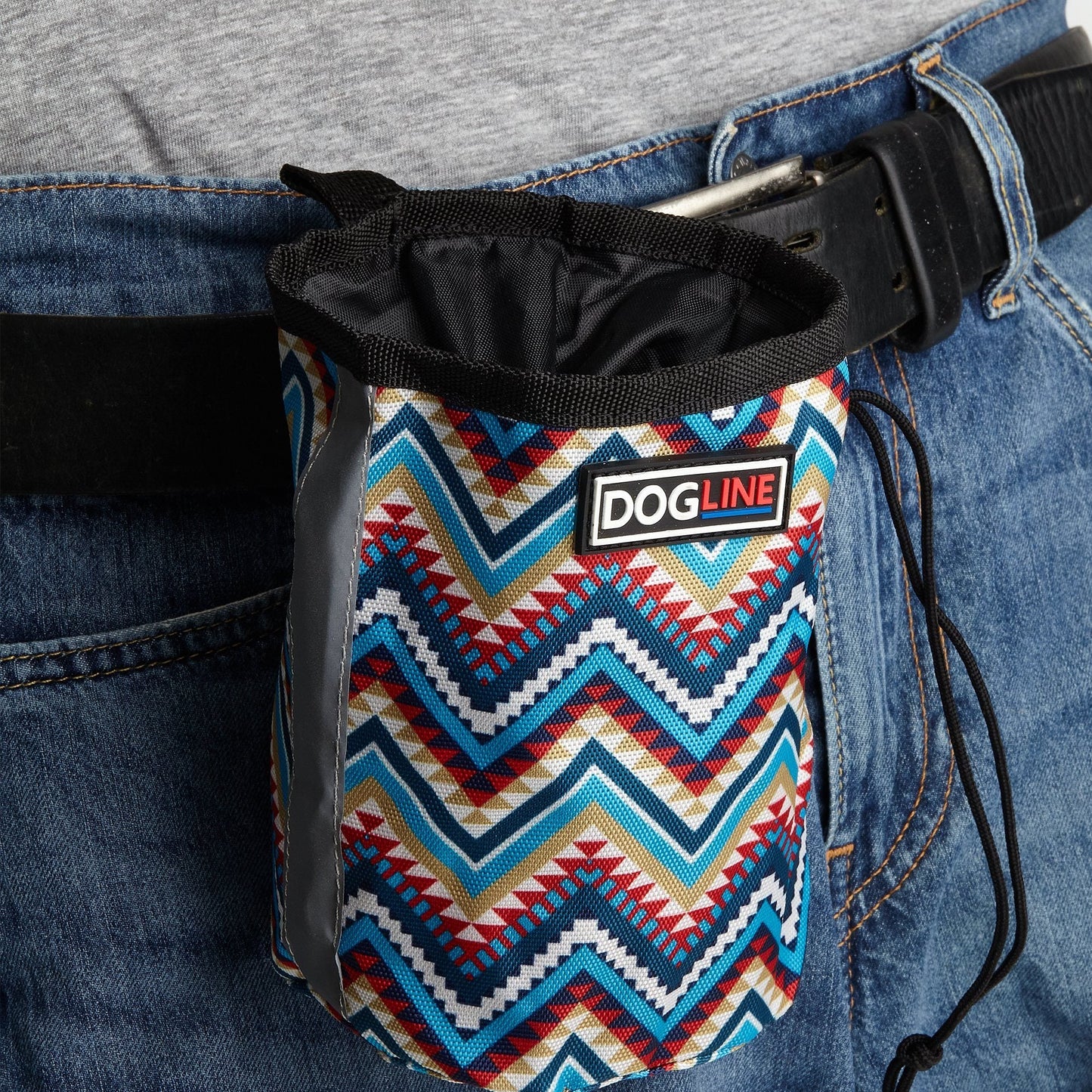 Beta Treat Pouch with Built-In Waste Bag Dispenser Training Gear Dogline