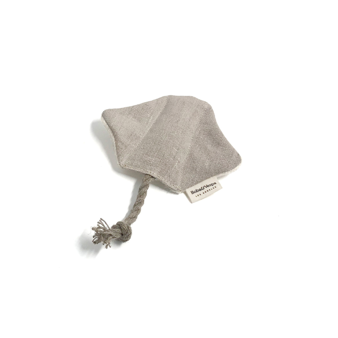 Boba & Vespa Stingray Cat Toy in Cotton with Buckwheat for Crinkles and Organic Catnip Cat Kickers The Kind Pet
