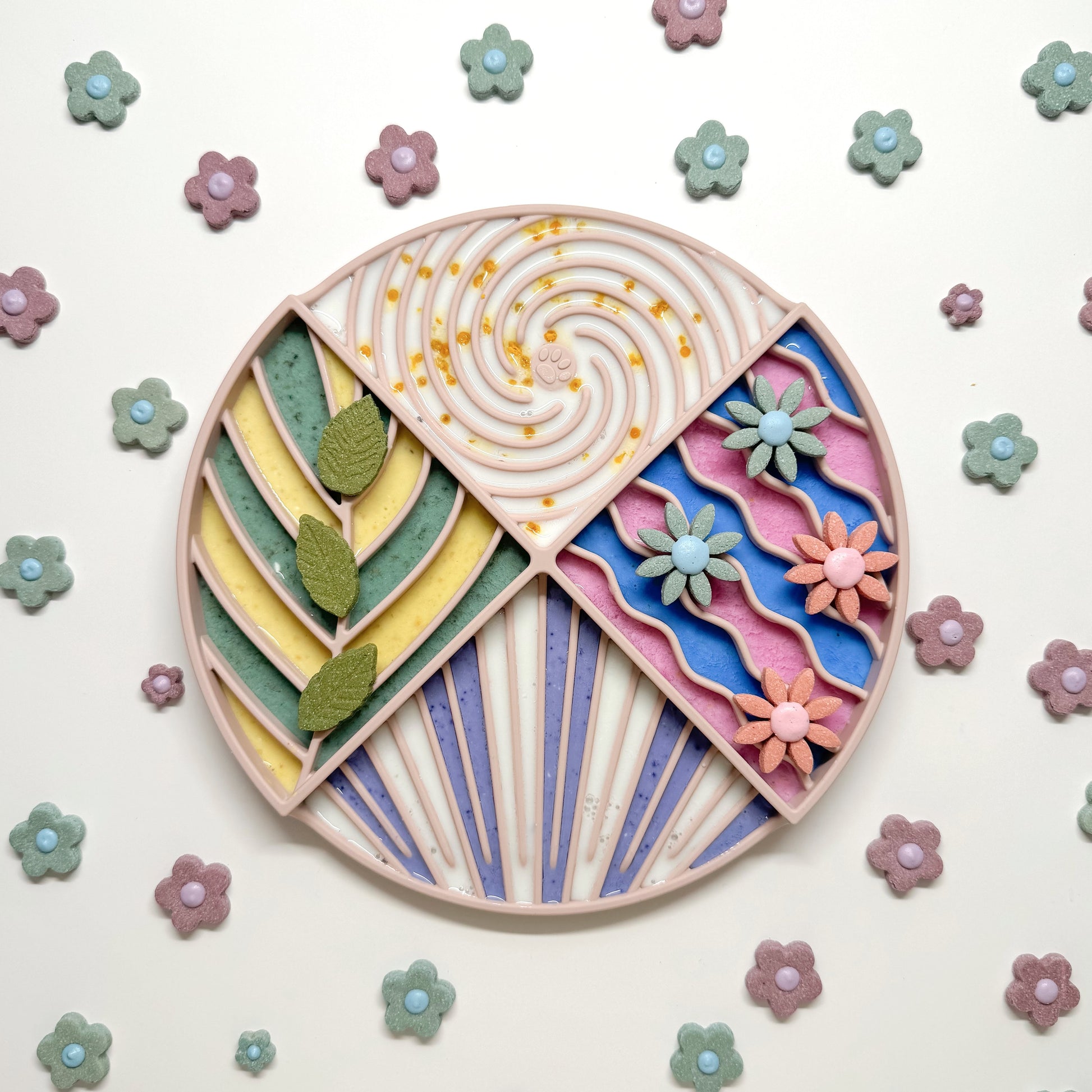 Lick Mat Circle Lick Mat FURLOU