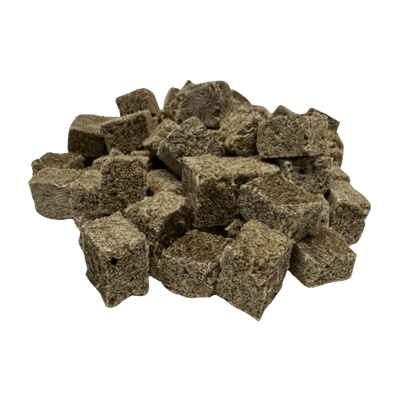 Freeze-Dried Blackworms Power Boost – Natural, Color Boost, Spirulina Cubes Fish Food Super Cichlids