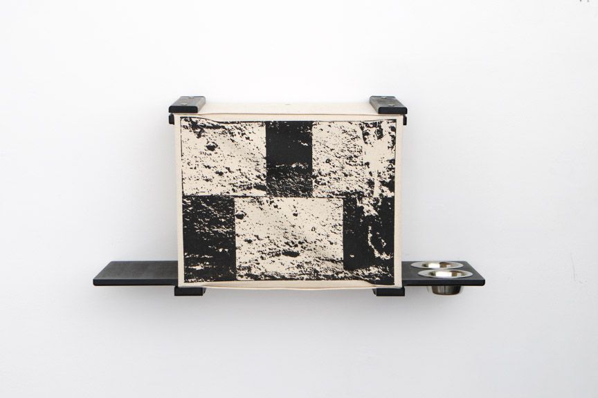 Deluxe Cat Cubby Bed Onyx Bamboo Brick Feeder Catastrophic Creations