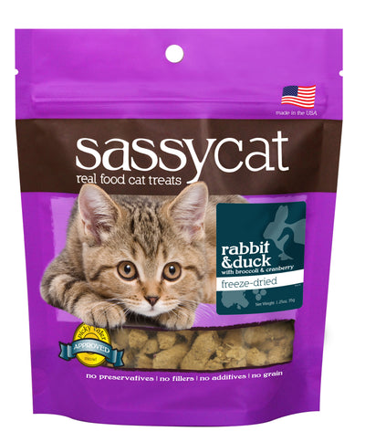 Sassy cat - Rabbit, Duck, Broccoli, Cranberry Cat Treats and Catnip Herbsmith